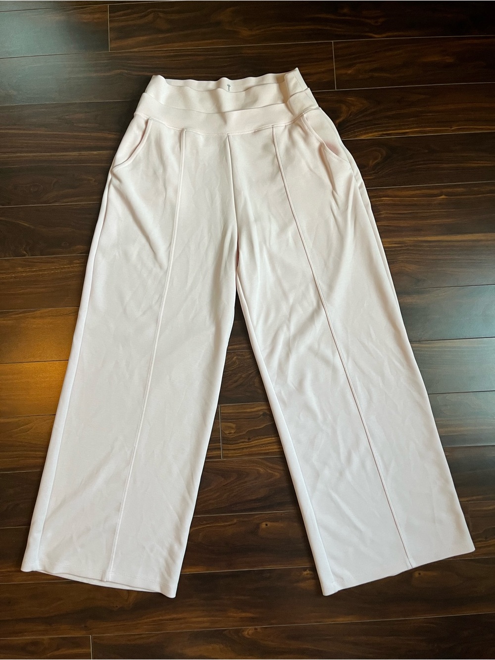 American Tall Soft Motion Wide Leg Ultra High Rise Pant Pale Pink, L Tall, EUC